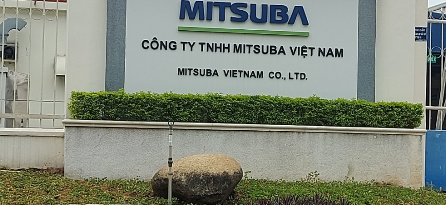 TẨY CÁU CẶN LÒ HƠI CÔNG TY TNHH MITSUBA VIỆT NAM