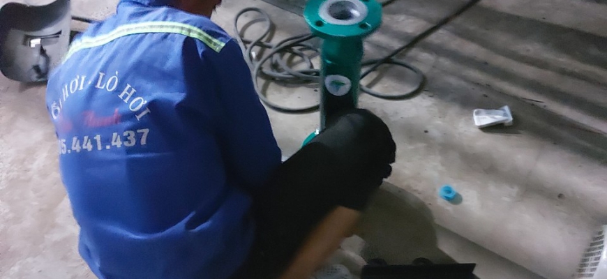 Tẩy phá cáu cặn lò hơi